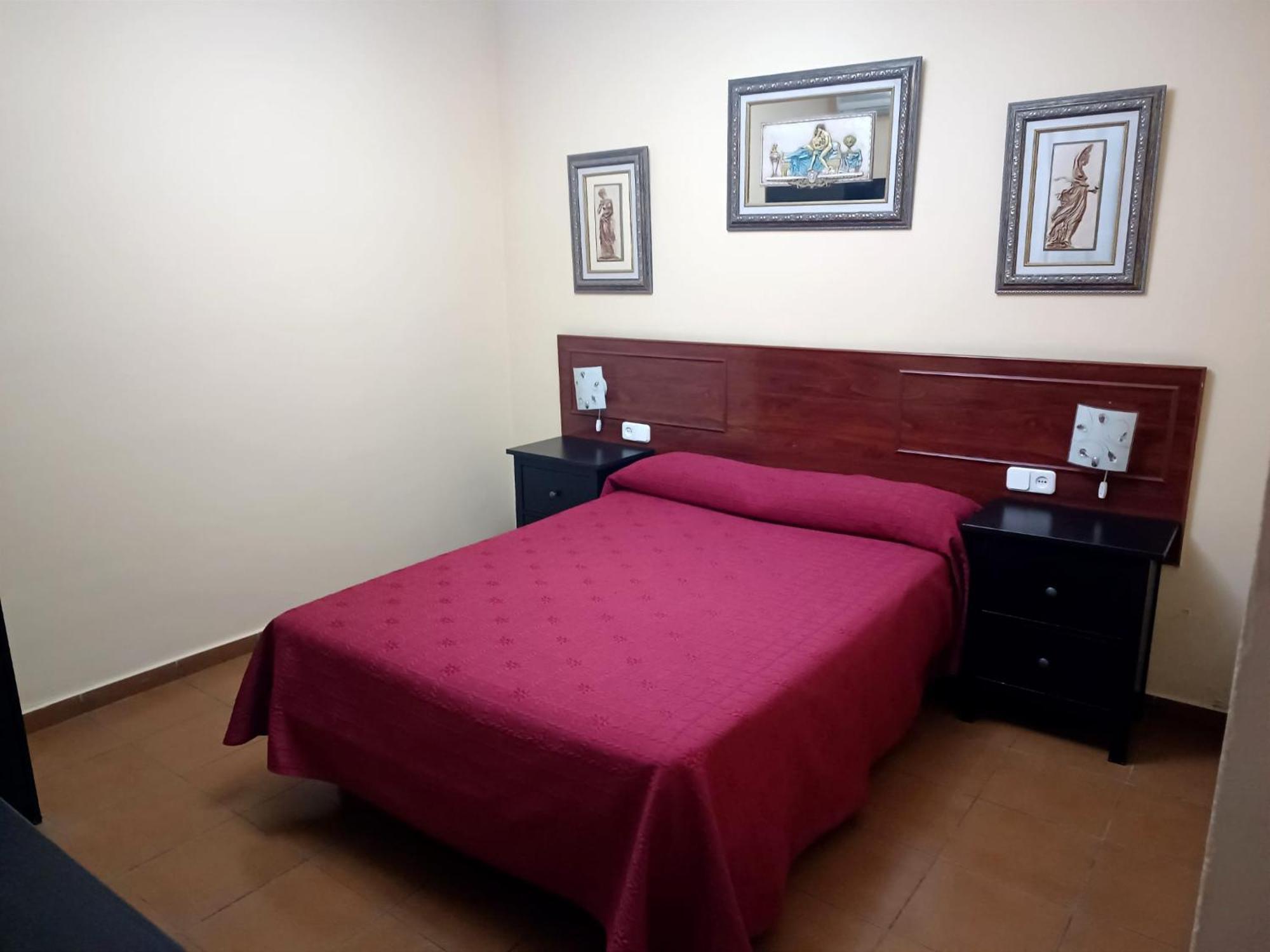Hostal El Lirio Bollullos Par del Condado Eksteriør billede