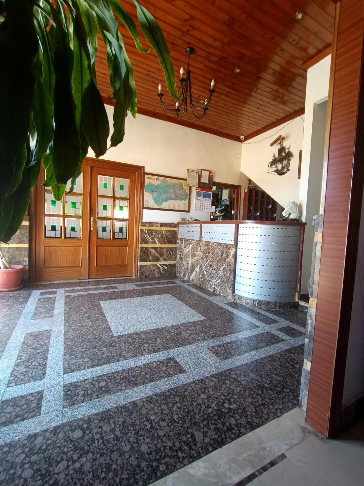 Hostal El Lirio Bollullos Par del Condado Eksteriør billede